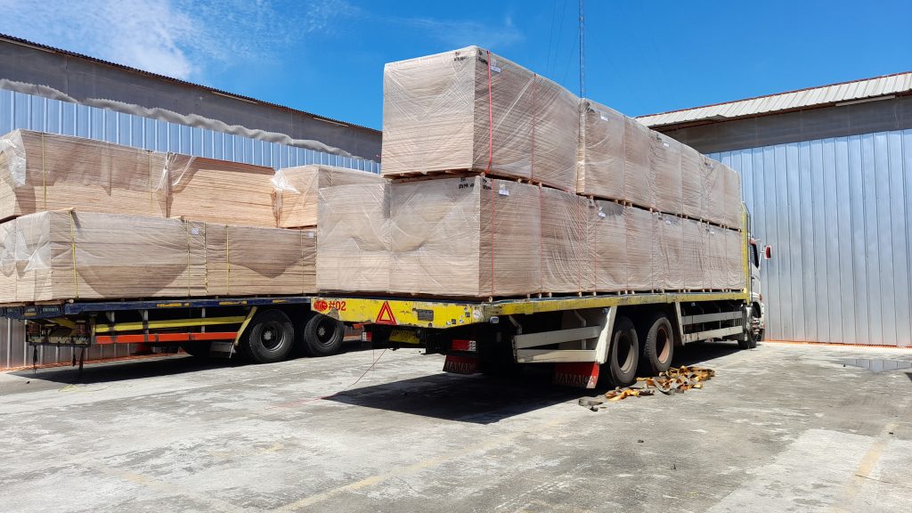 Jual tripleks termurah komoditi ekspor ,PT. Dwi Jaya Swasa, wa 081319823277